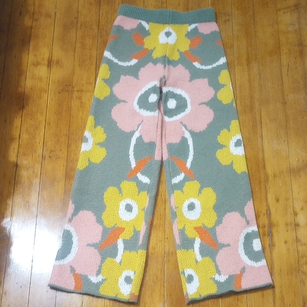 NWOT Sweater Knit Pants - Graphic Floral Print - Picture 3 of 14